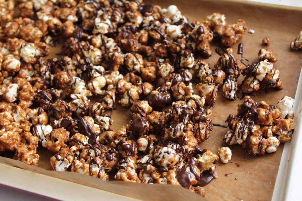 chocolate popcorn