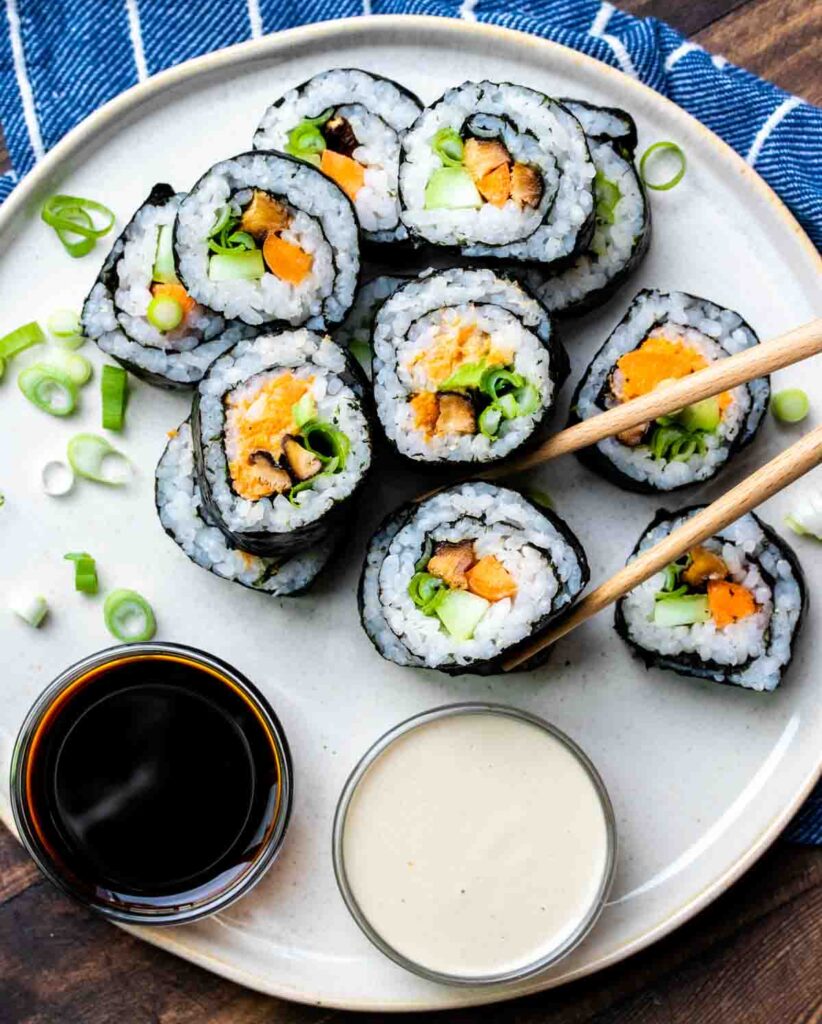 veggie sushi rolls 